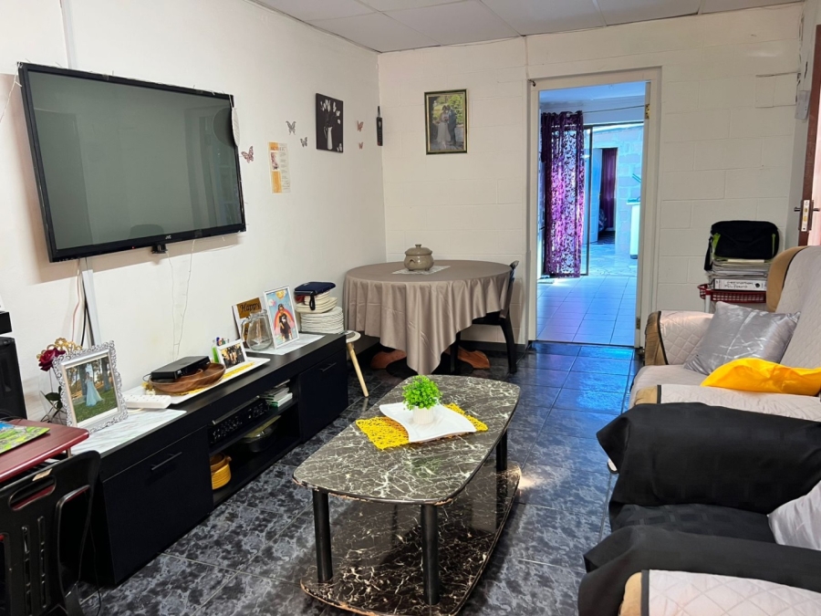 3 Bedroom Property for Sale in Rocklands Western Cape